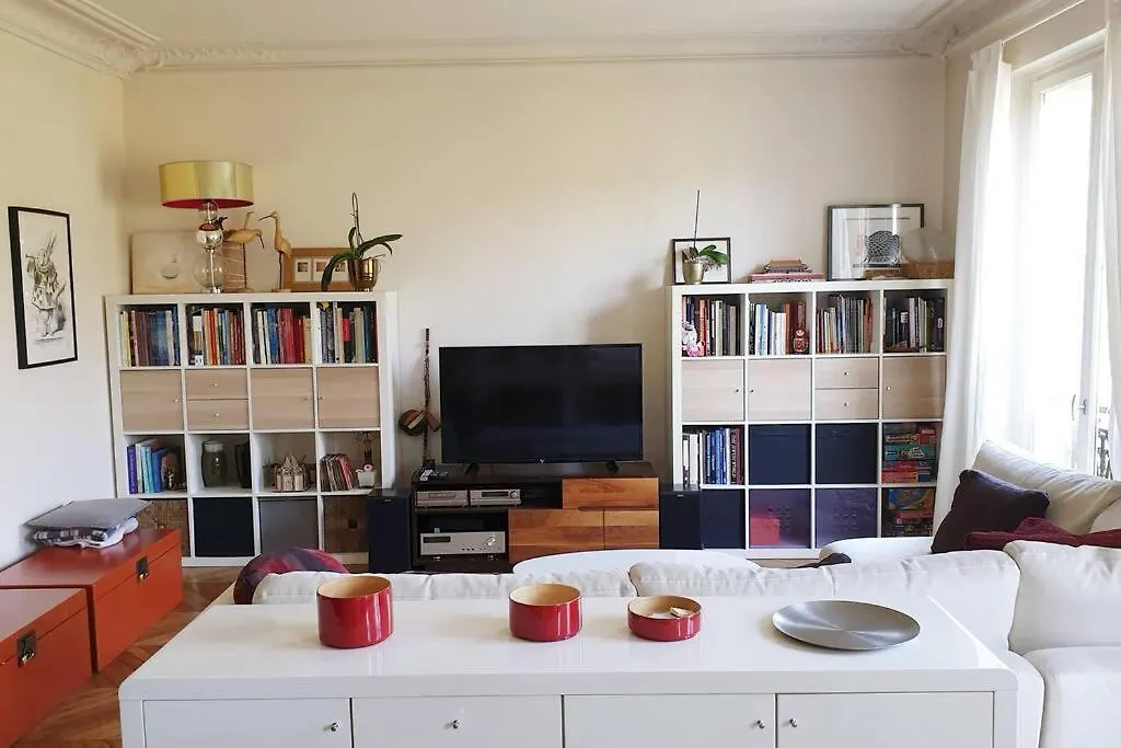 Cosy Apartment In Paris Center