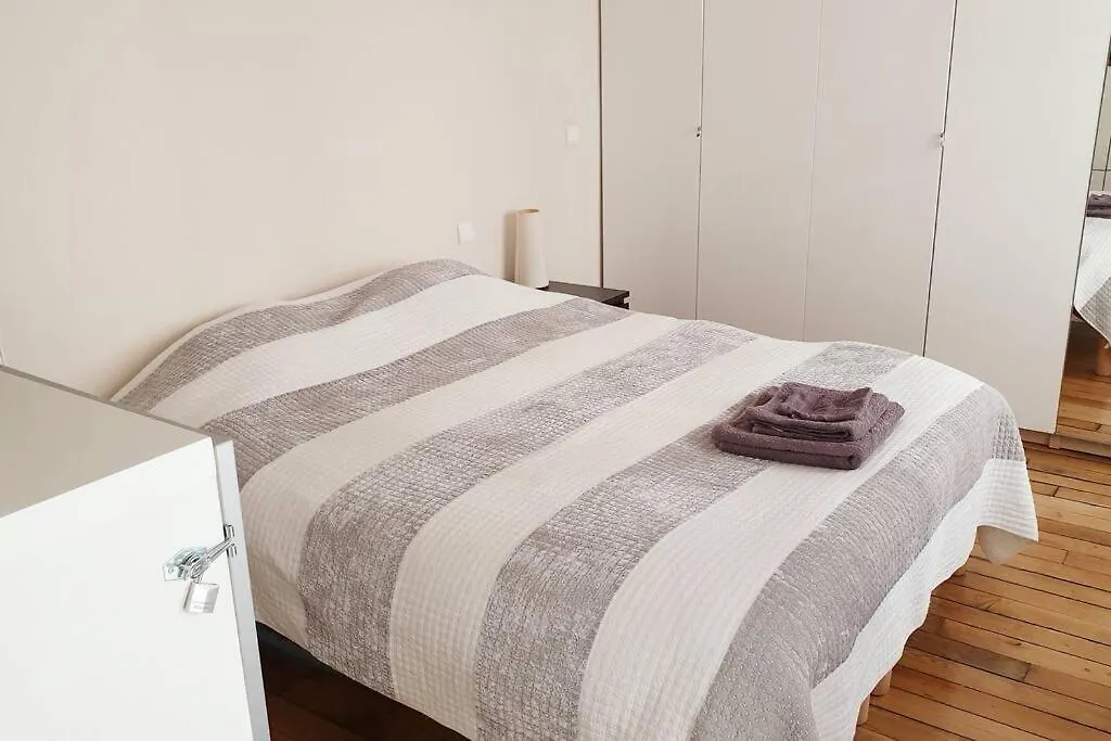 Cosy Apartment In Paris Center فرنسا