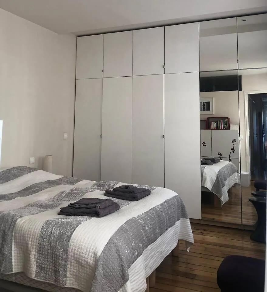 Cosy Apartment In Paris Center 0*,
