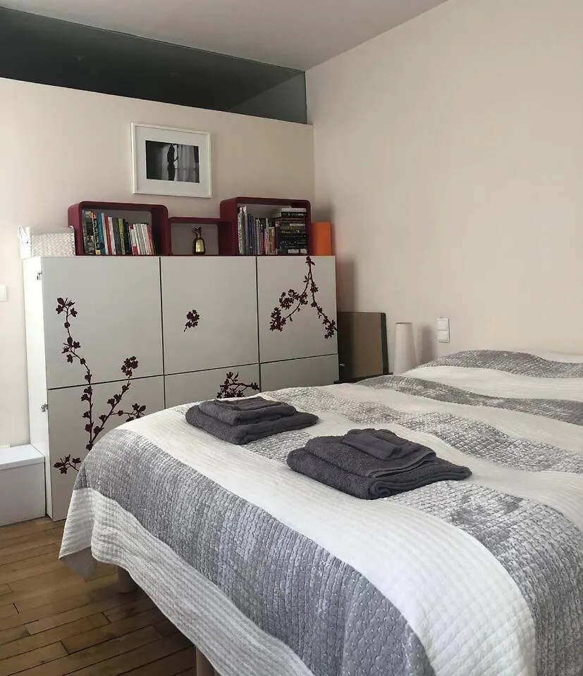 Cosy Apartment In Paris Center
